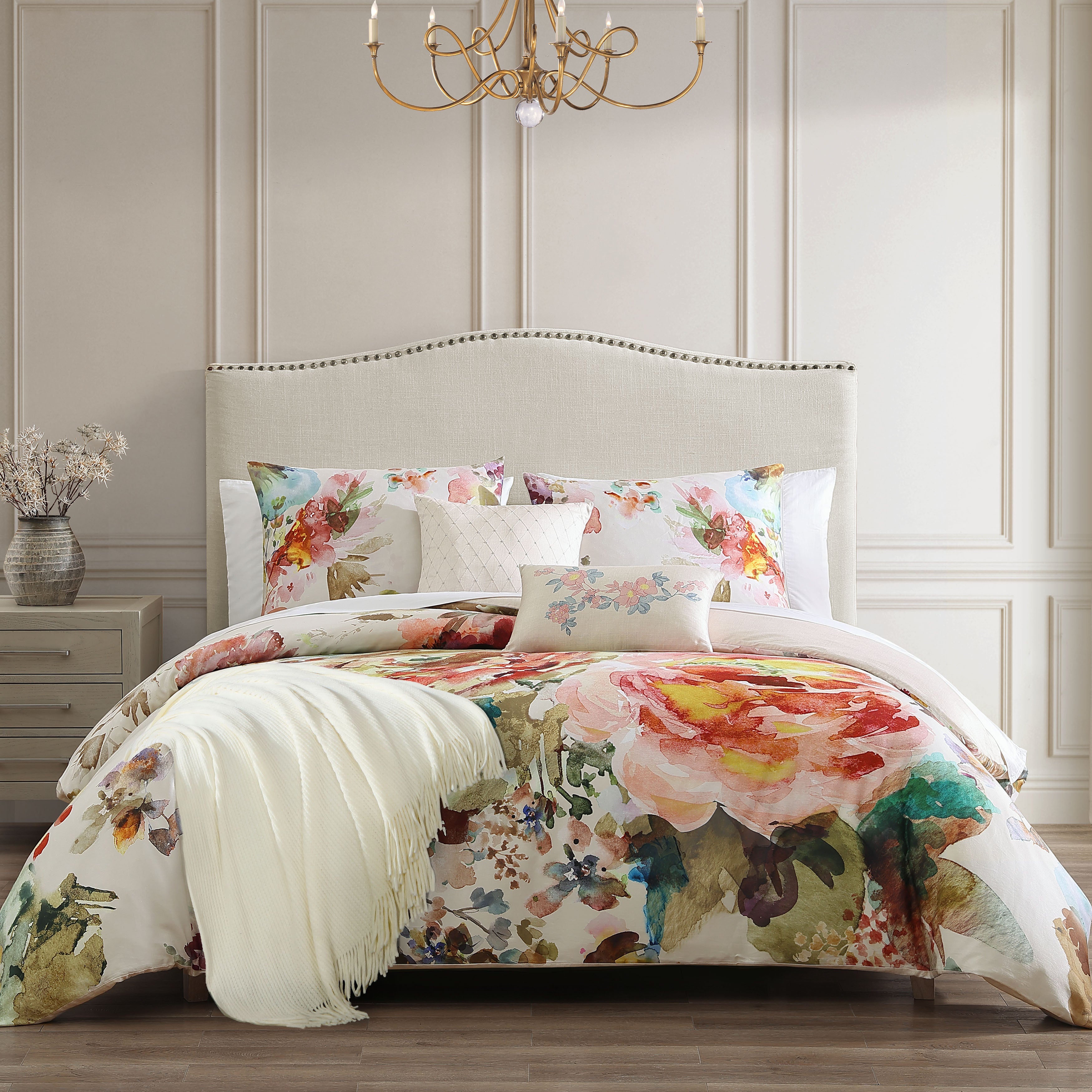 Latest Living Antique Flowers Ivory 5 Piece Reversible Comforter Set