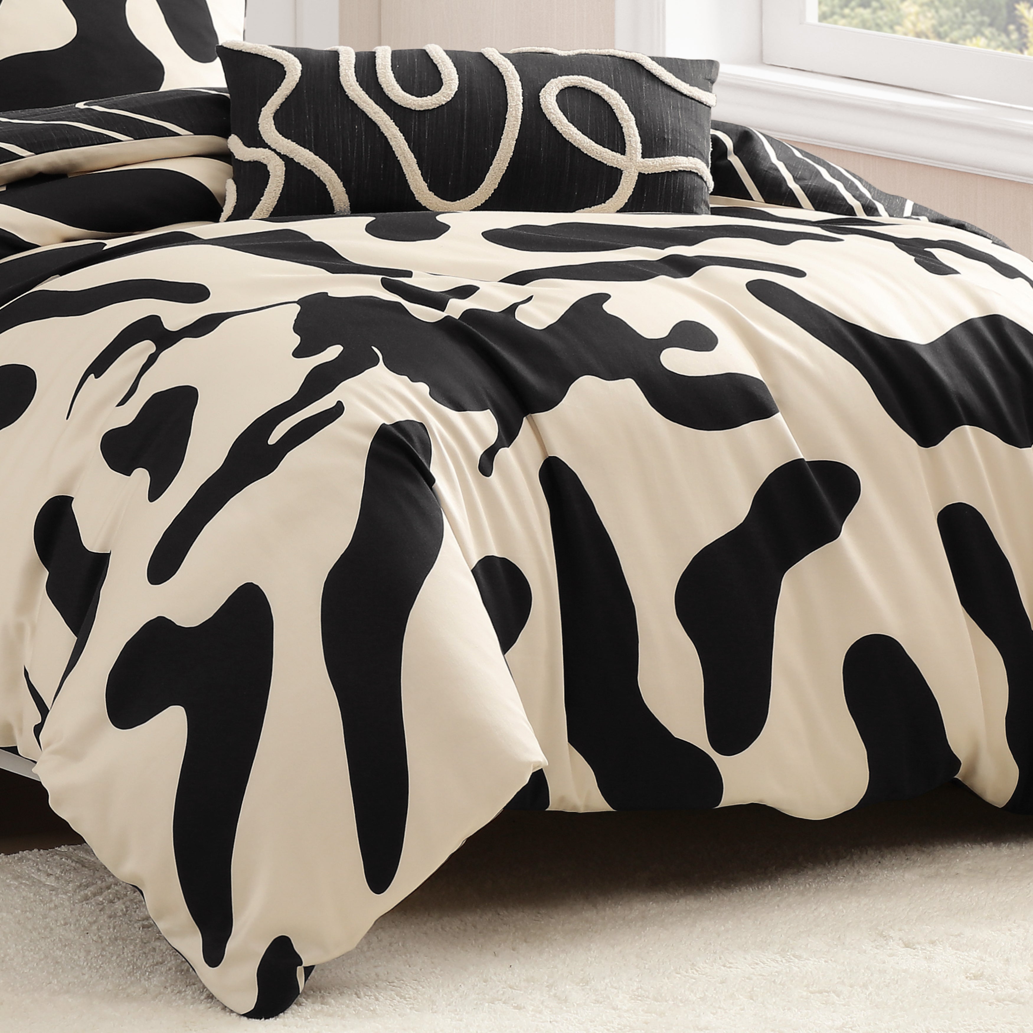 Latest Living Ebony and Ivory Reversible Comforter Set