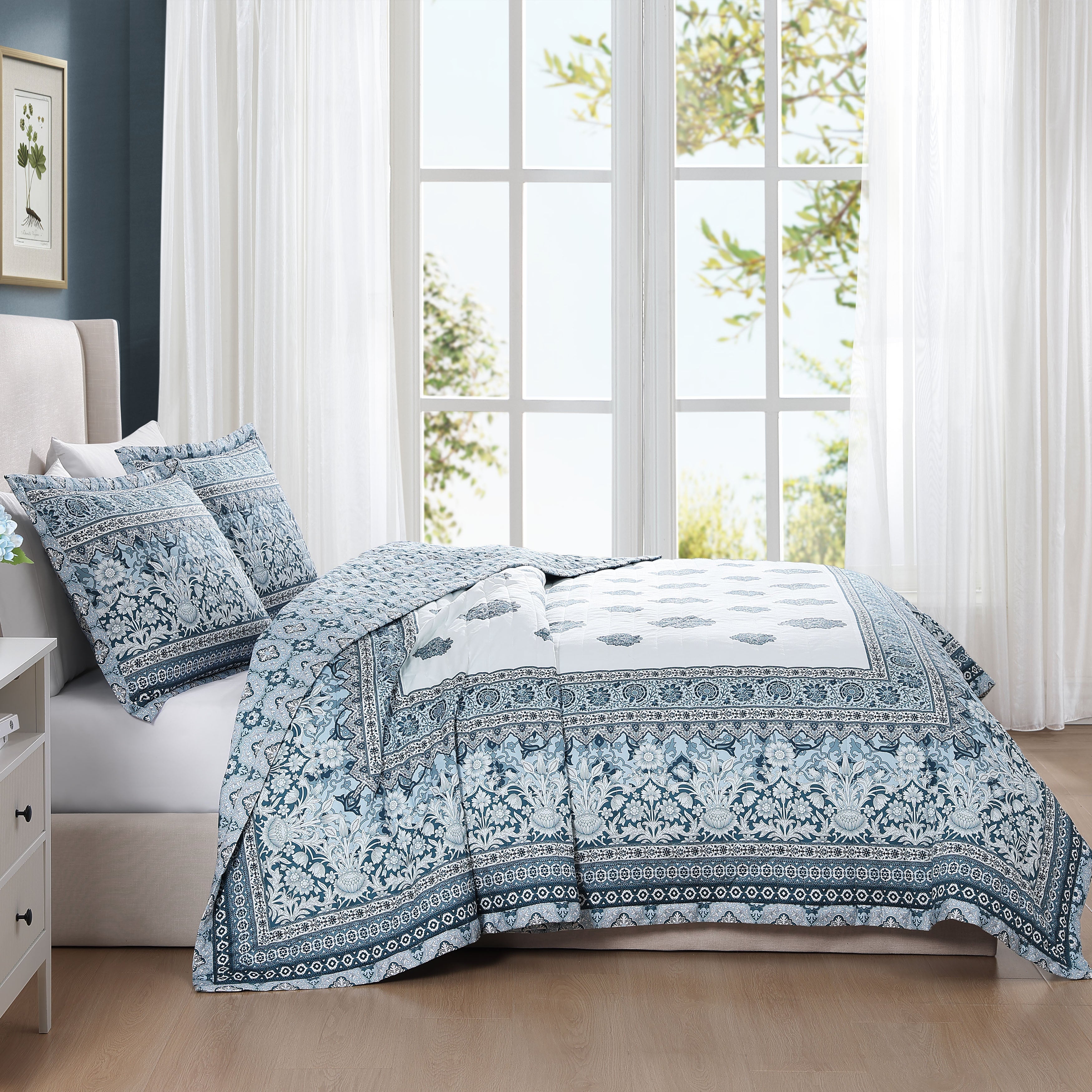 Bebejan Aquamarine Medallion 3 Piece Reversible Quilted Coverlet Set Coverlet By Bebejan®