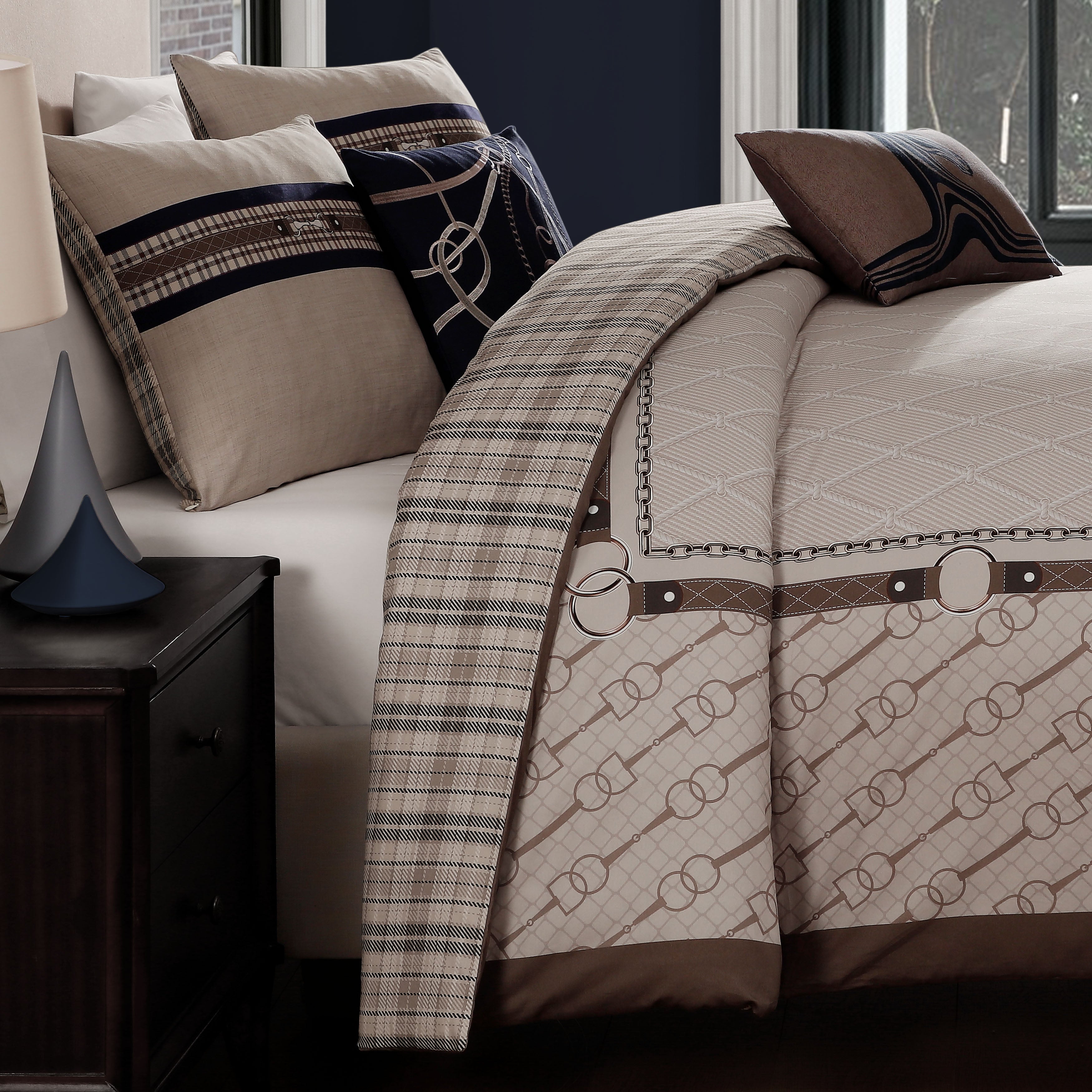 Latest Living Equestrian 5 Piece Reversible Comforter Set