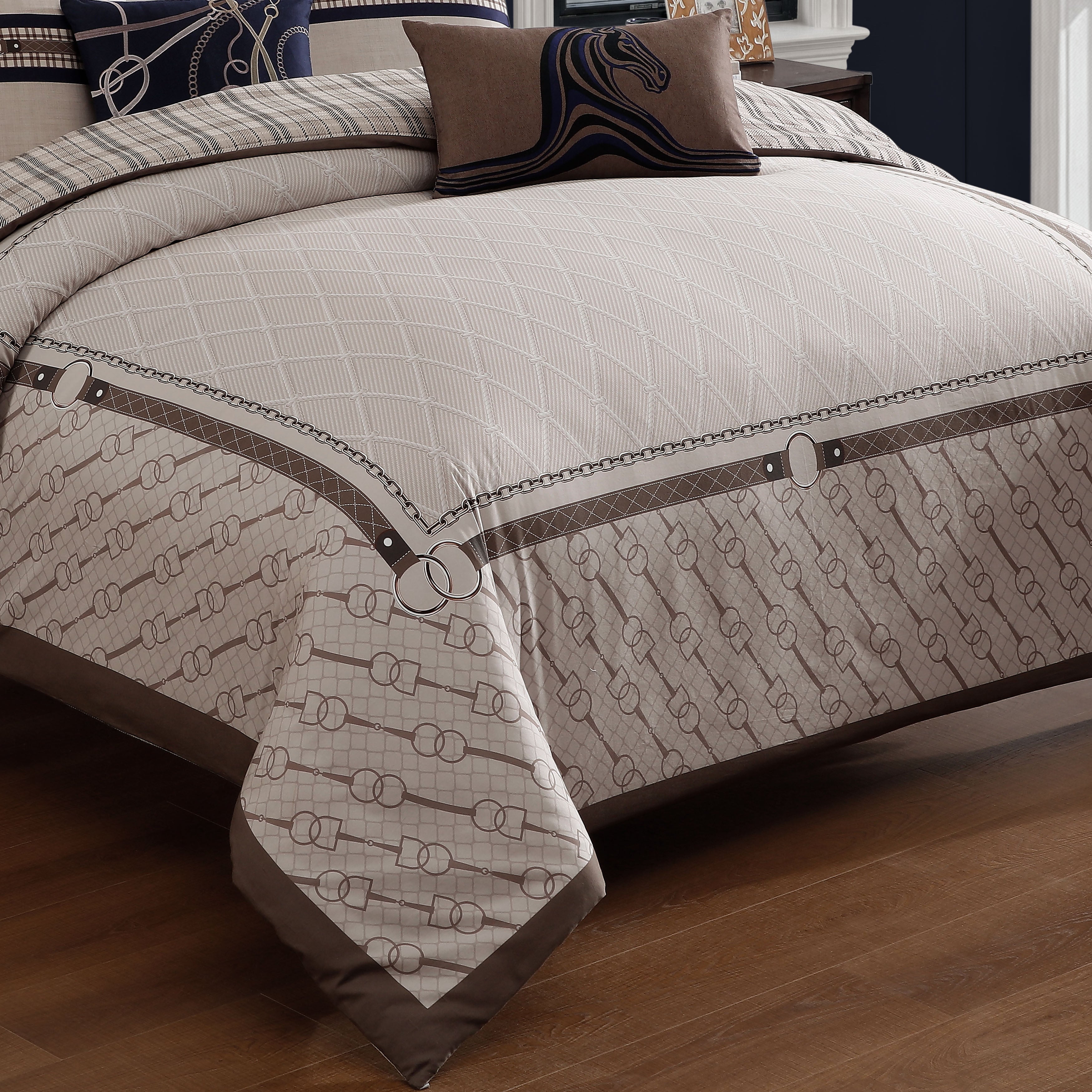 Latest Living Equestrian 5 Piece Reversible Comforter Set