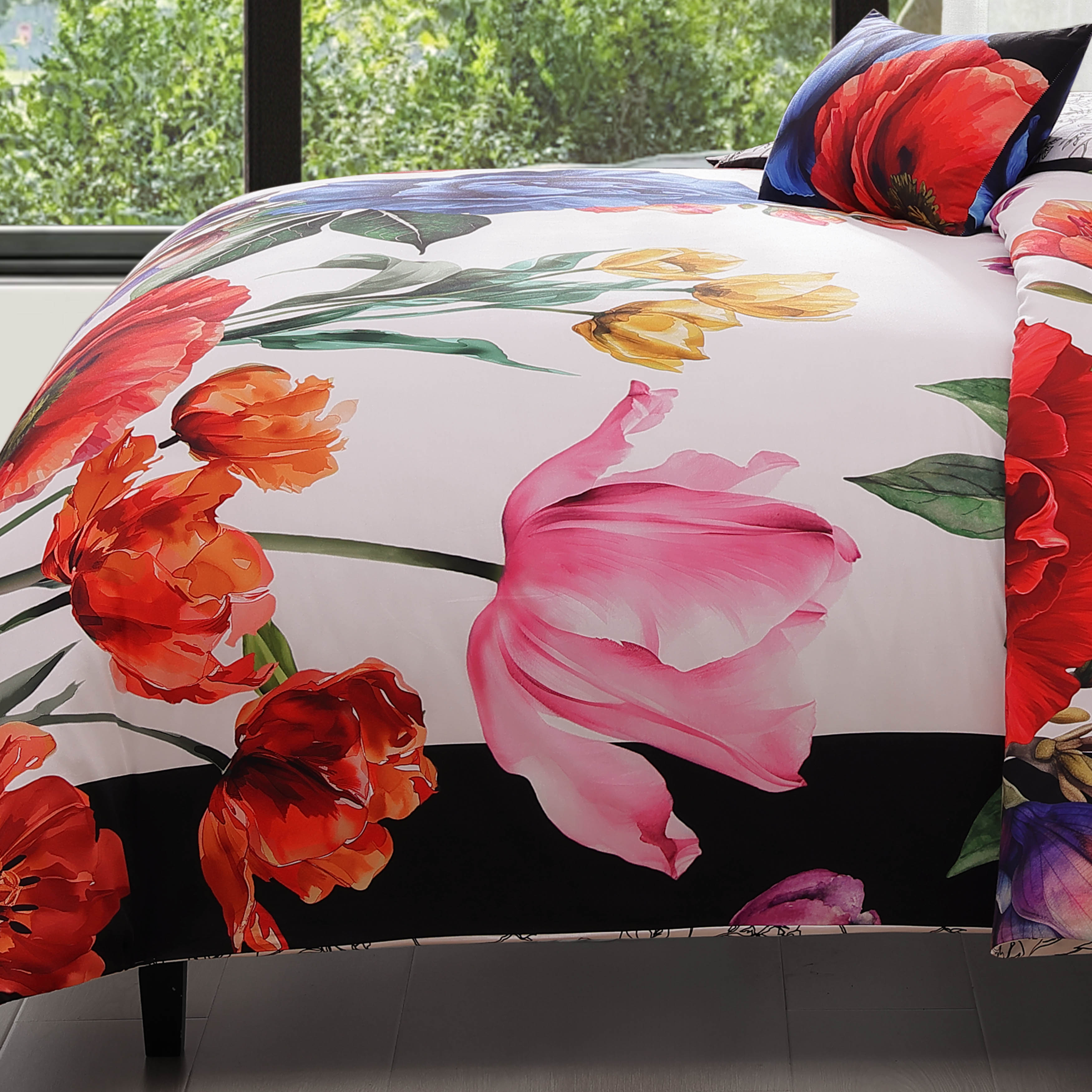 Bebejan Petal Portrait 5 Piece Reversible Comforter Set