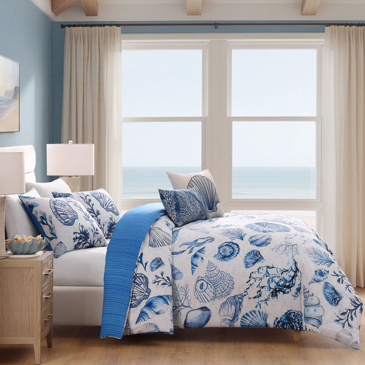 Latest Living Shell and Seaplant 5 Piece Reversible Comforter Set