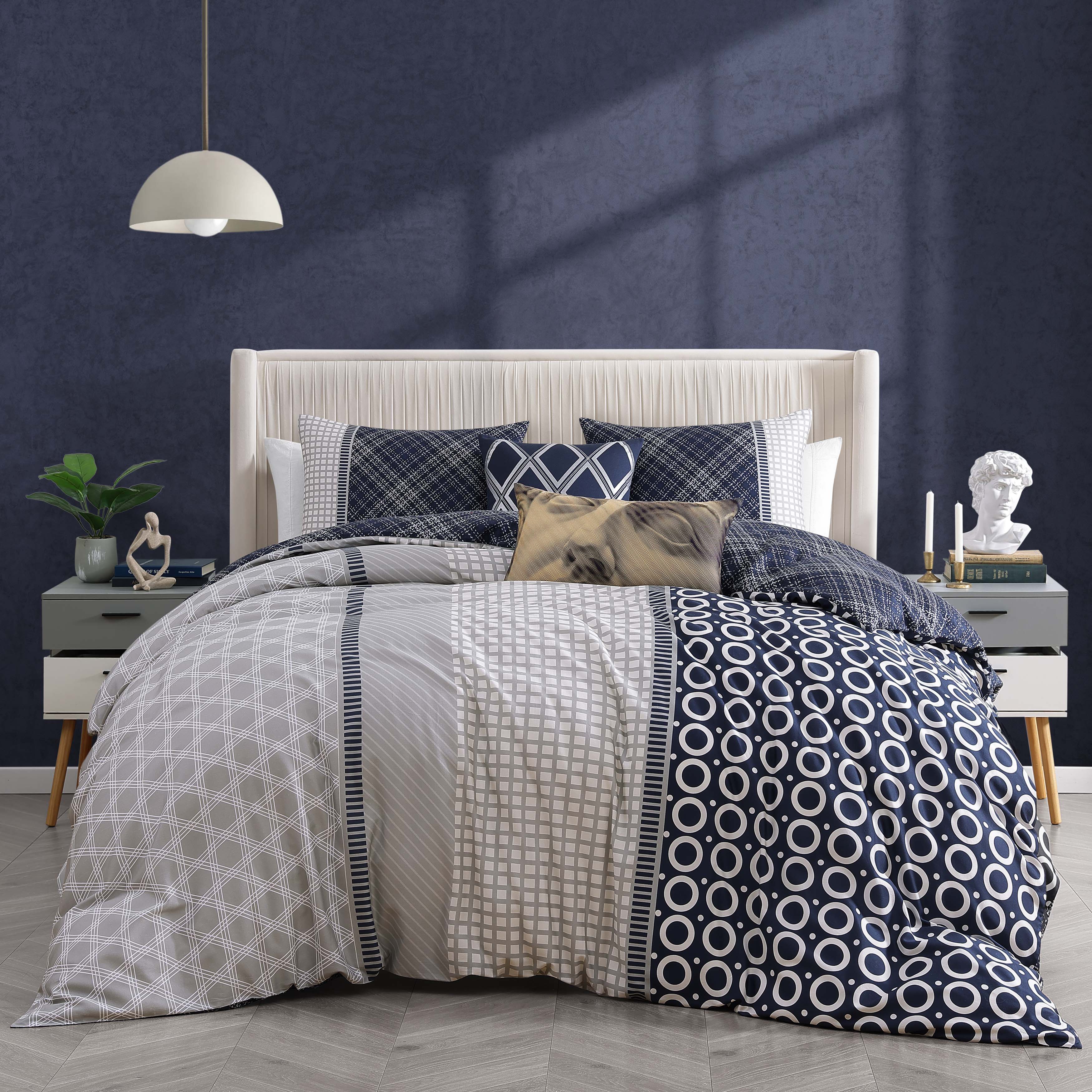 Latest Living Vertigeo 5 Piece Reversible Comforter Set