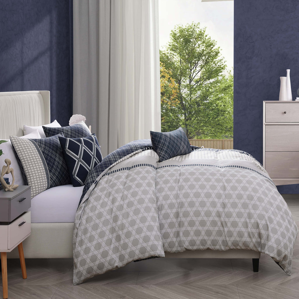 Latest Living Vertigeo 5 Piece Reversible Comforter Set