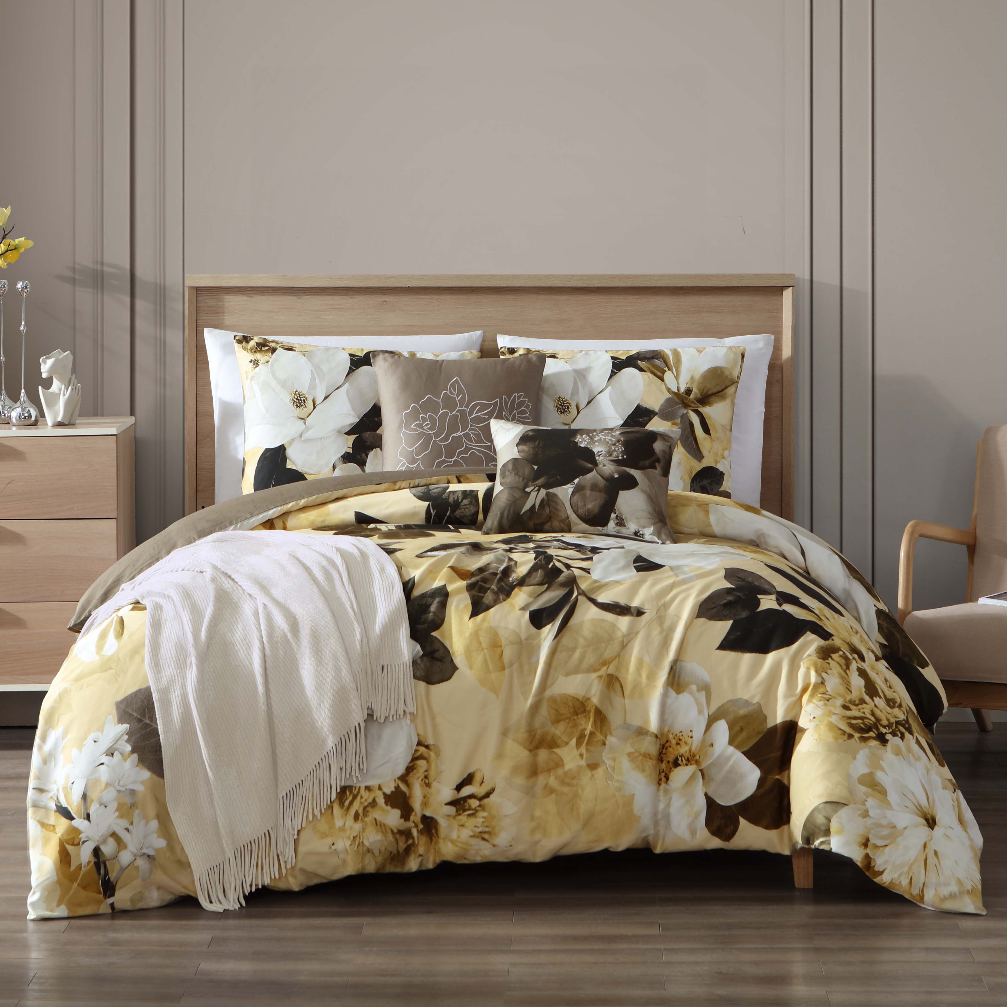 Bebejan Chenille Throw - Ivory Final Sale Throws By US Office - Latest Bedding