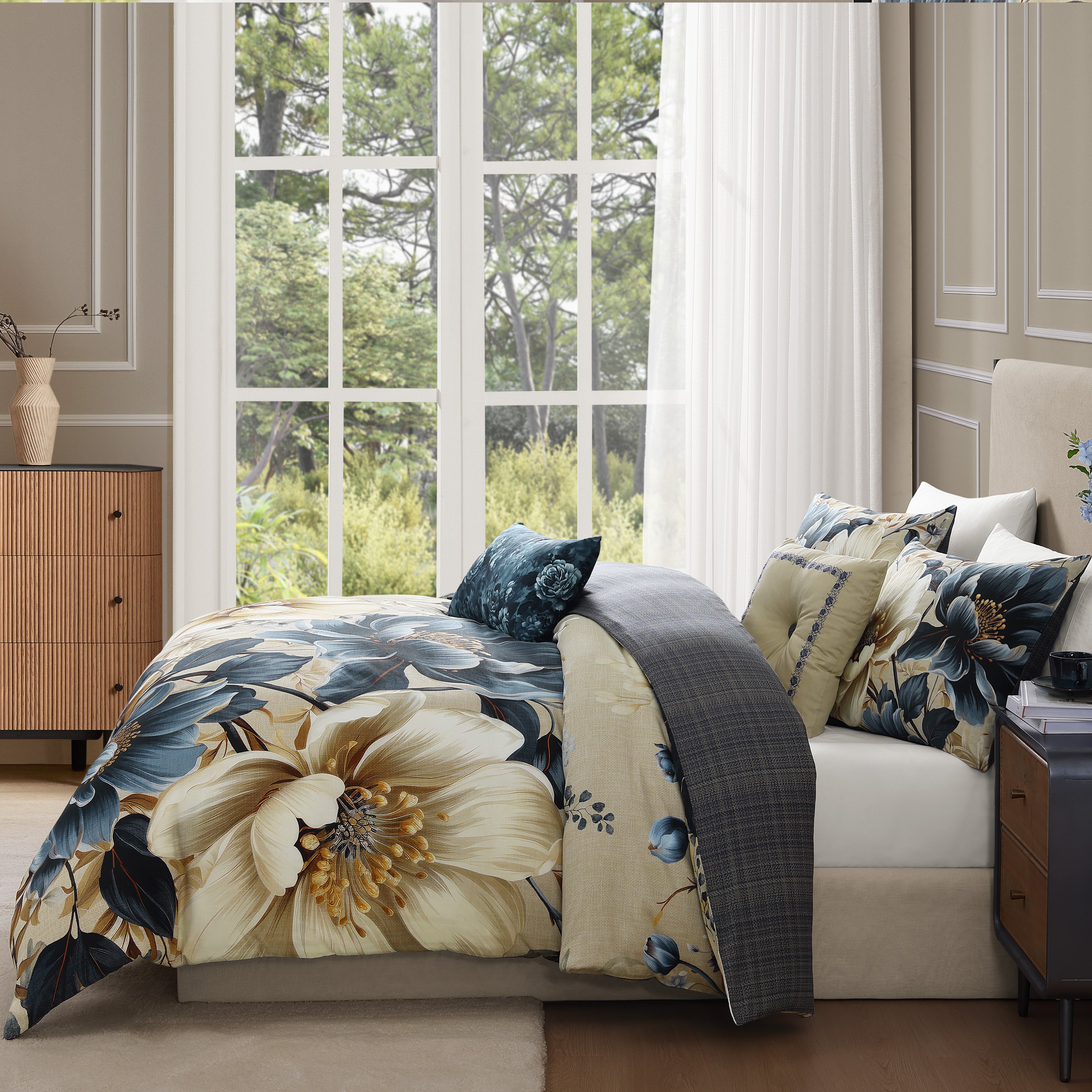 Latest Living English Manor 5 Piece Reversible Comforter Set