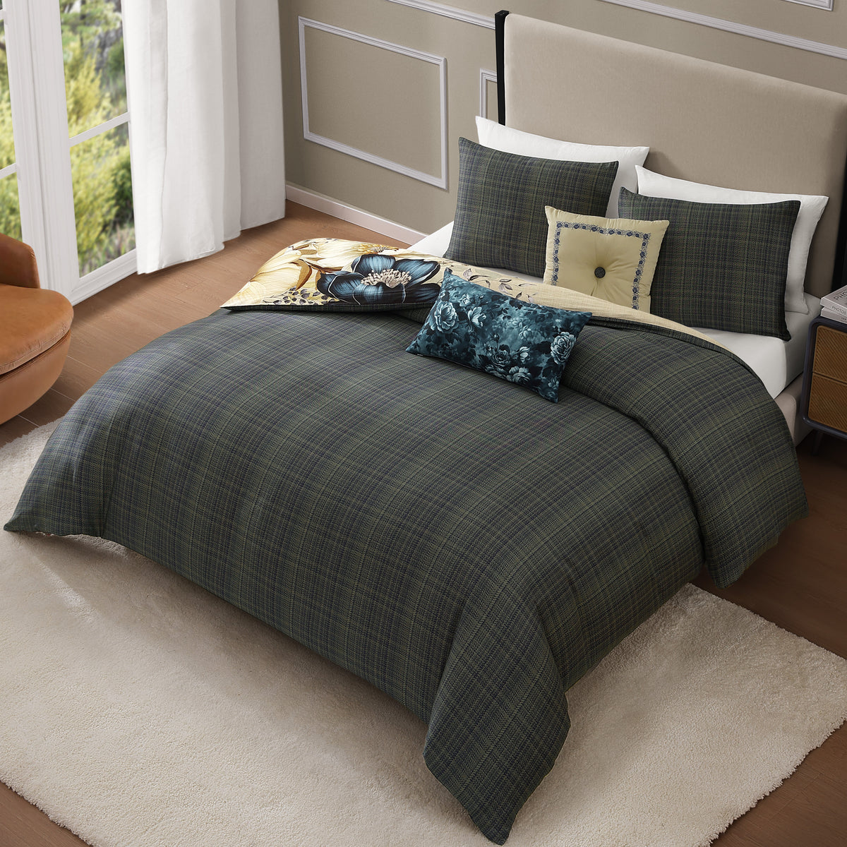 Latest Living English Manor 5 Piece Reversible Comforter Set