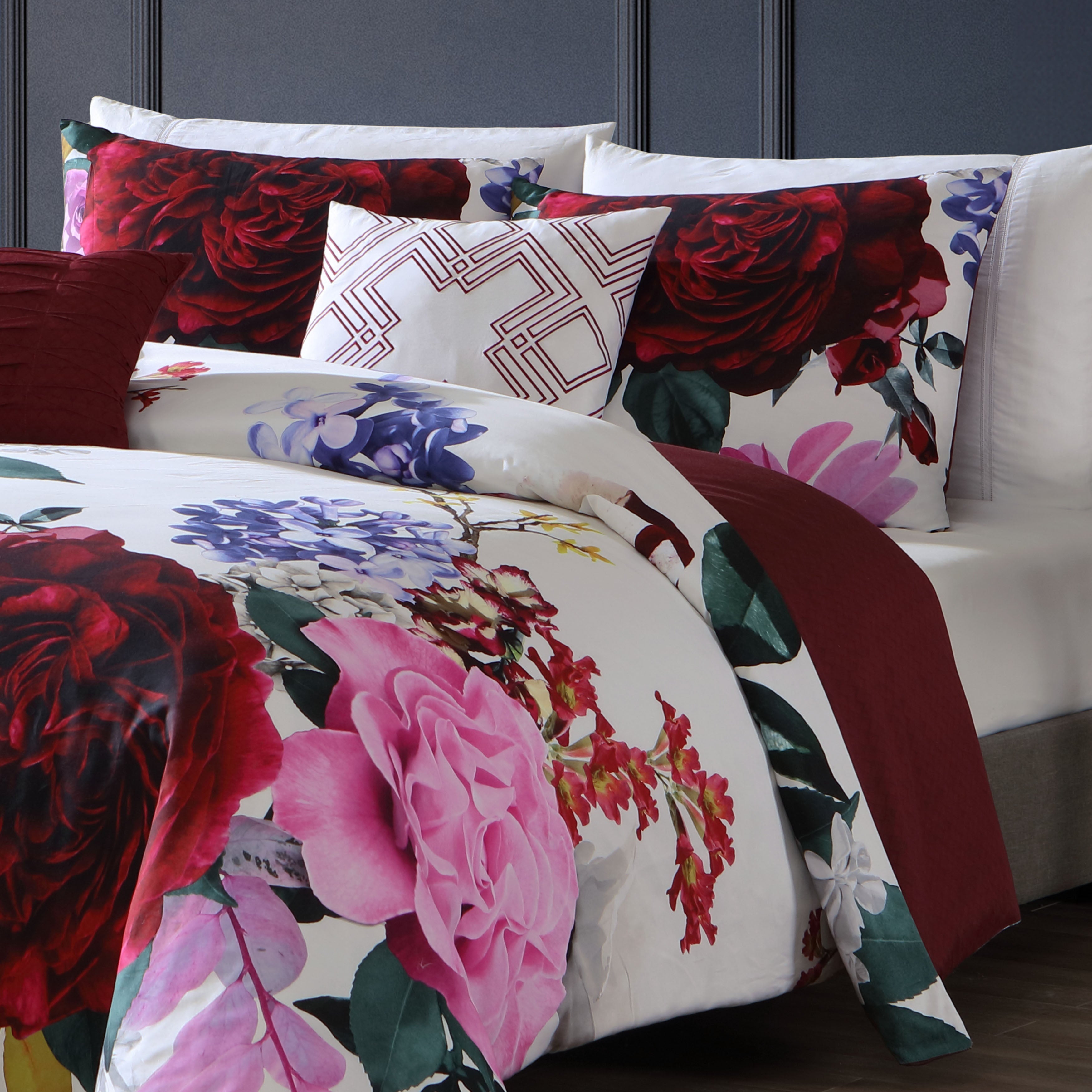 Bebejan Magenta Floral 5 Piece Reversible Comforter Set