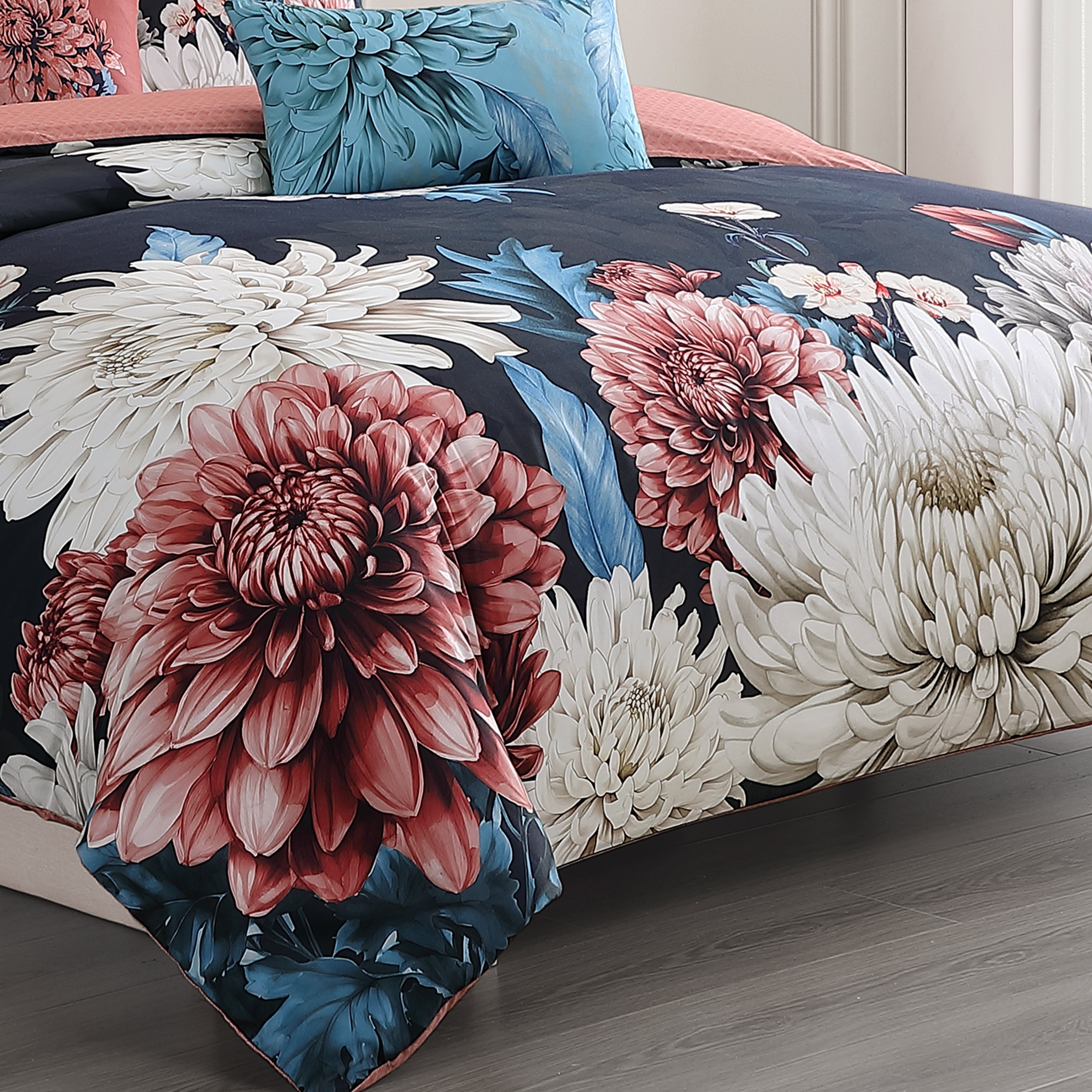 Latest Living Navy Mums 5 Piece Reversible Comforter Set Comforter Sets By Latest Living
