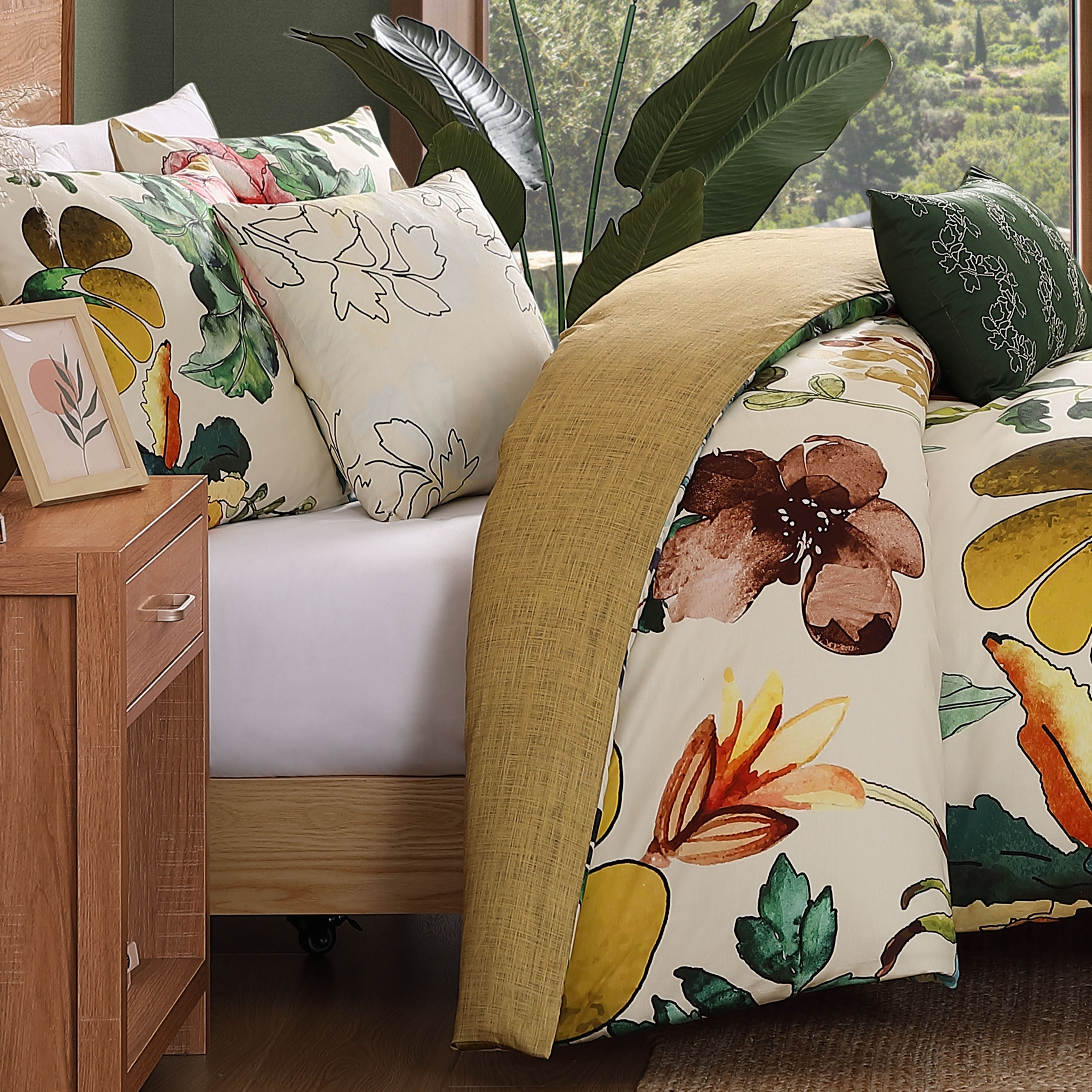 Latest Living Radiance 5 Piece Reversible Comforter Set