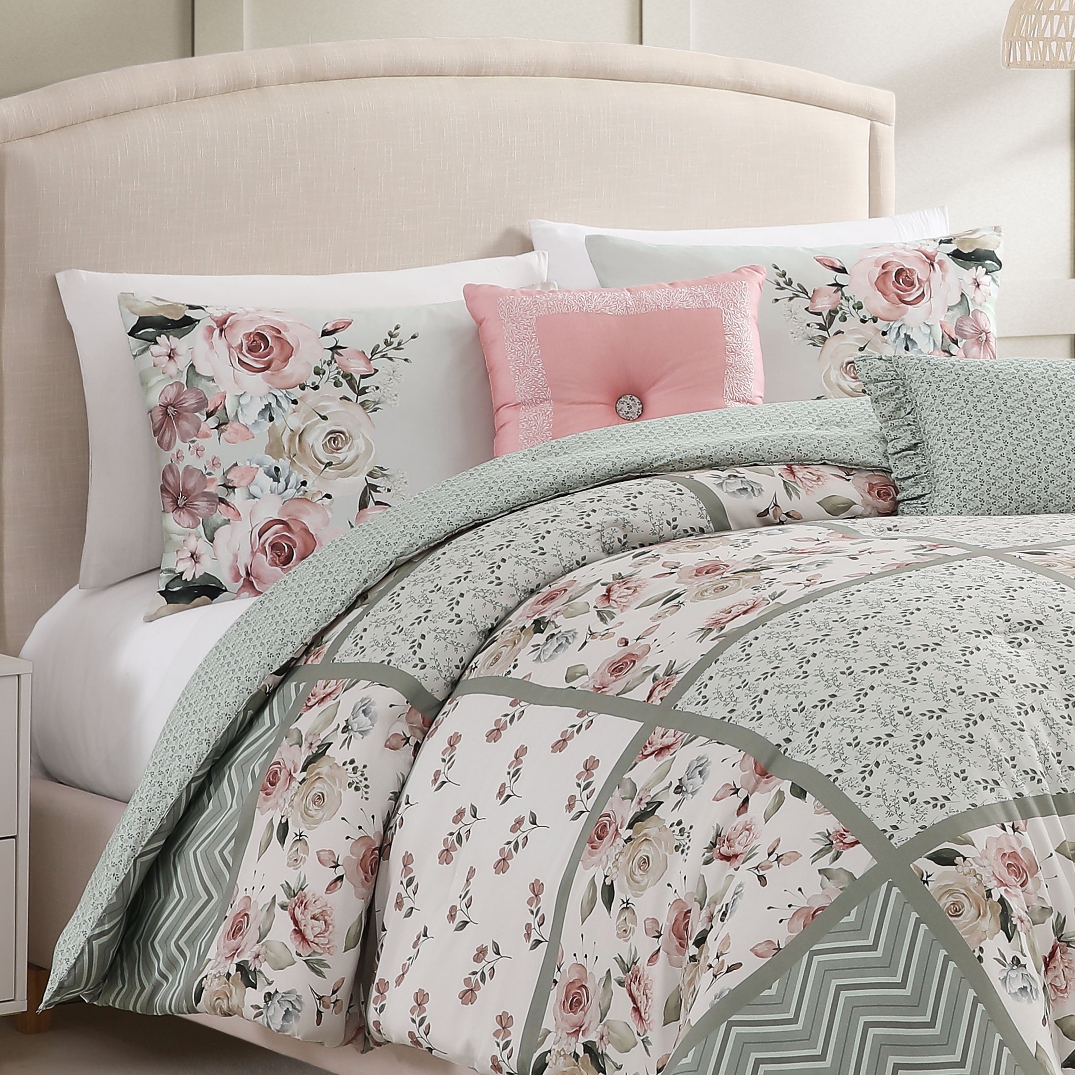 Latest Living Sage Serenity 5 Piece Reversible Comforter Set