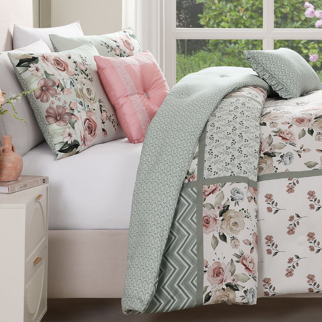 Latest Living Sage Serenity 5 Piece Reversible Comforter Set
