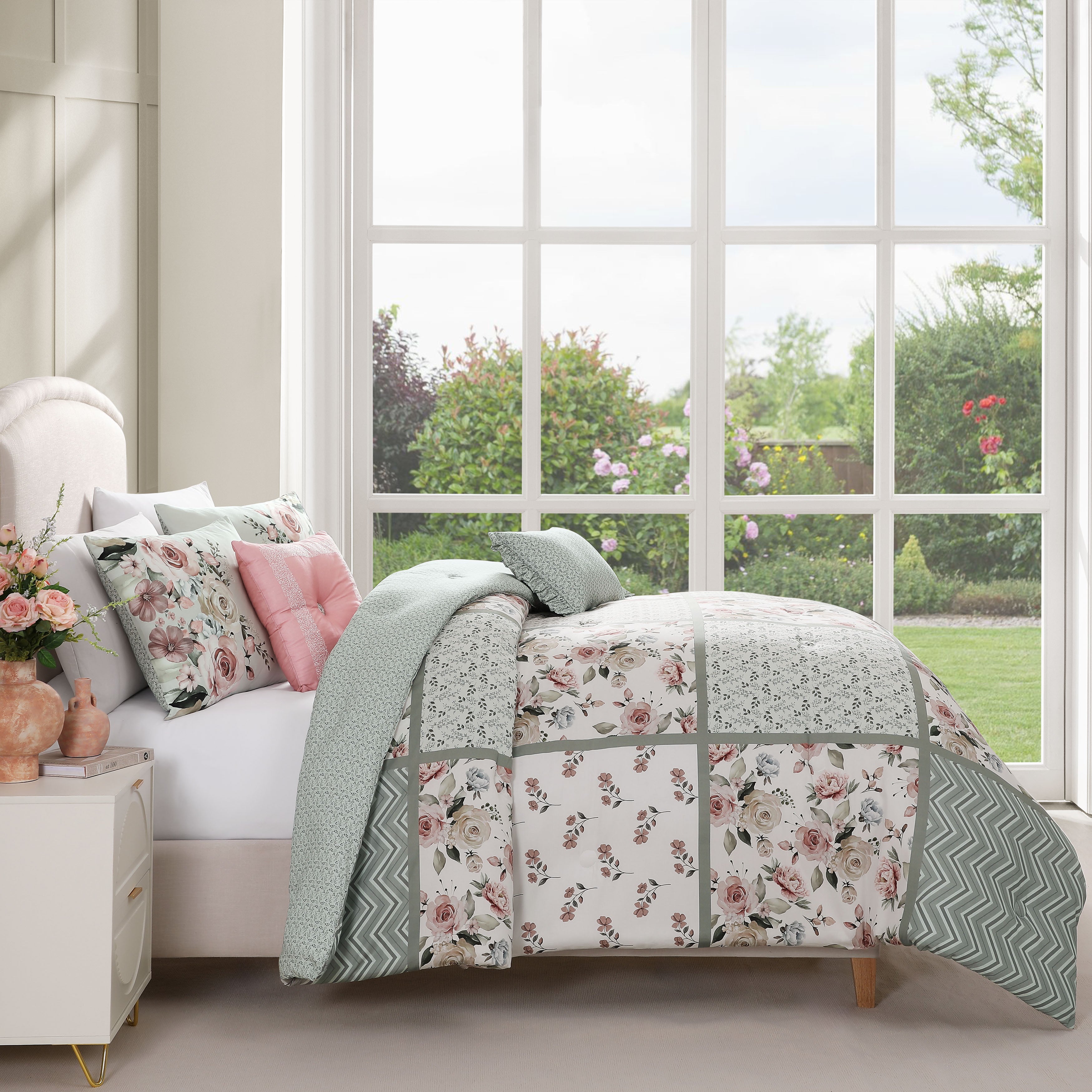 Latest Living Sage Serenity 5 Piece Reversible Comforter Set