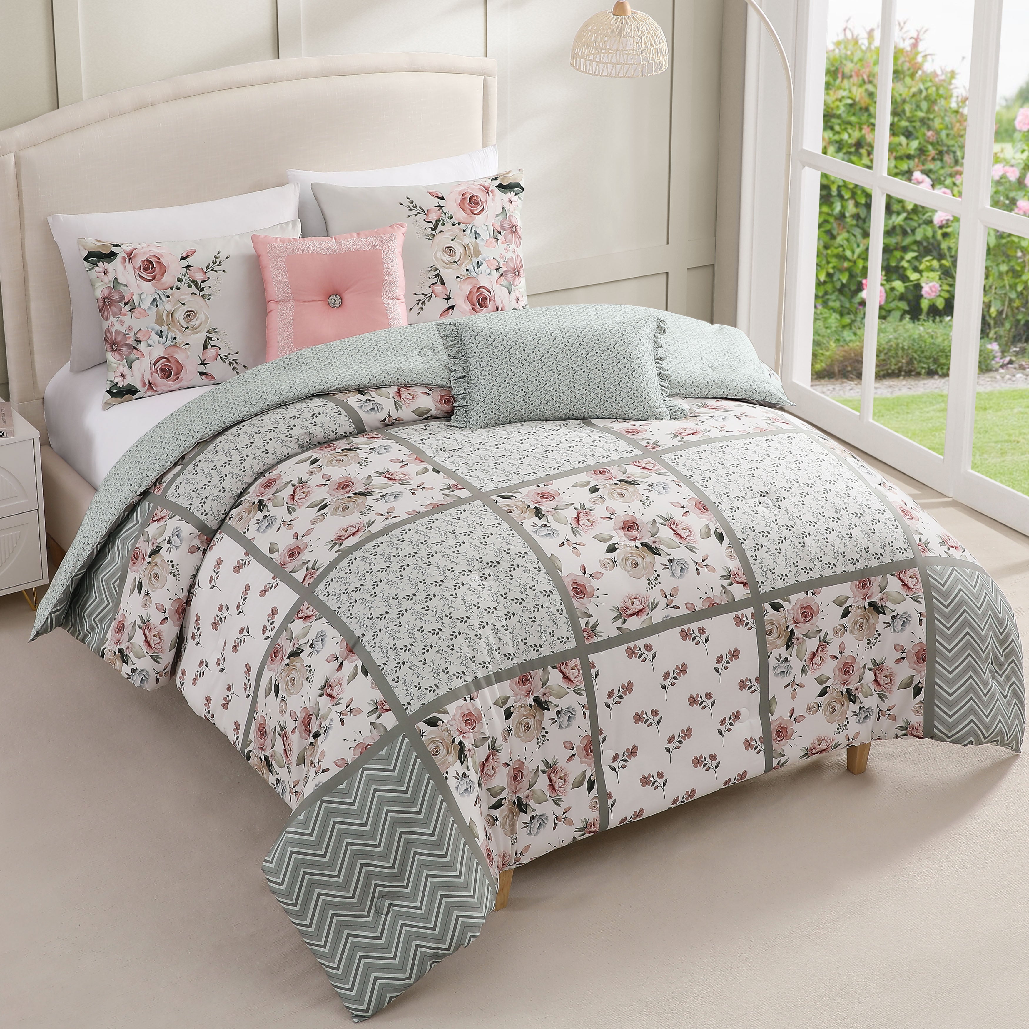 Latest Living Sage Serenity 5 Piece Reversible Comforter Set