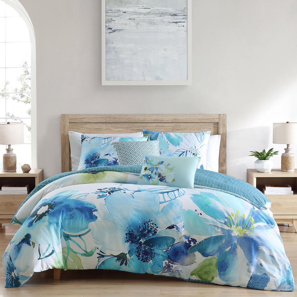 Latest Living Watercolor Blue 5 Piece Reversible Comforter Set