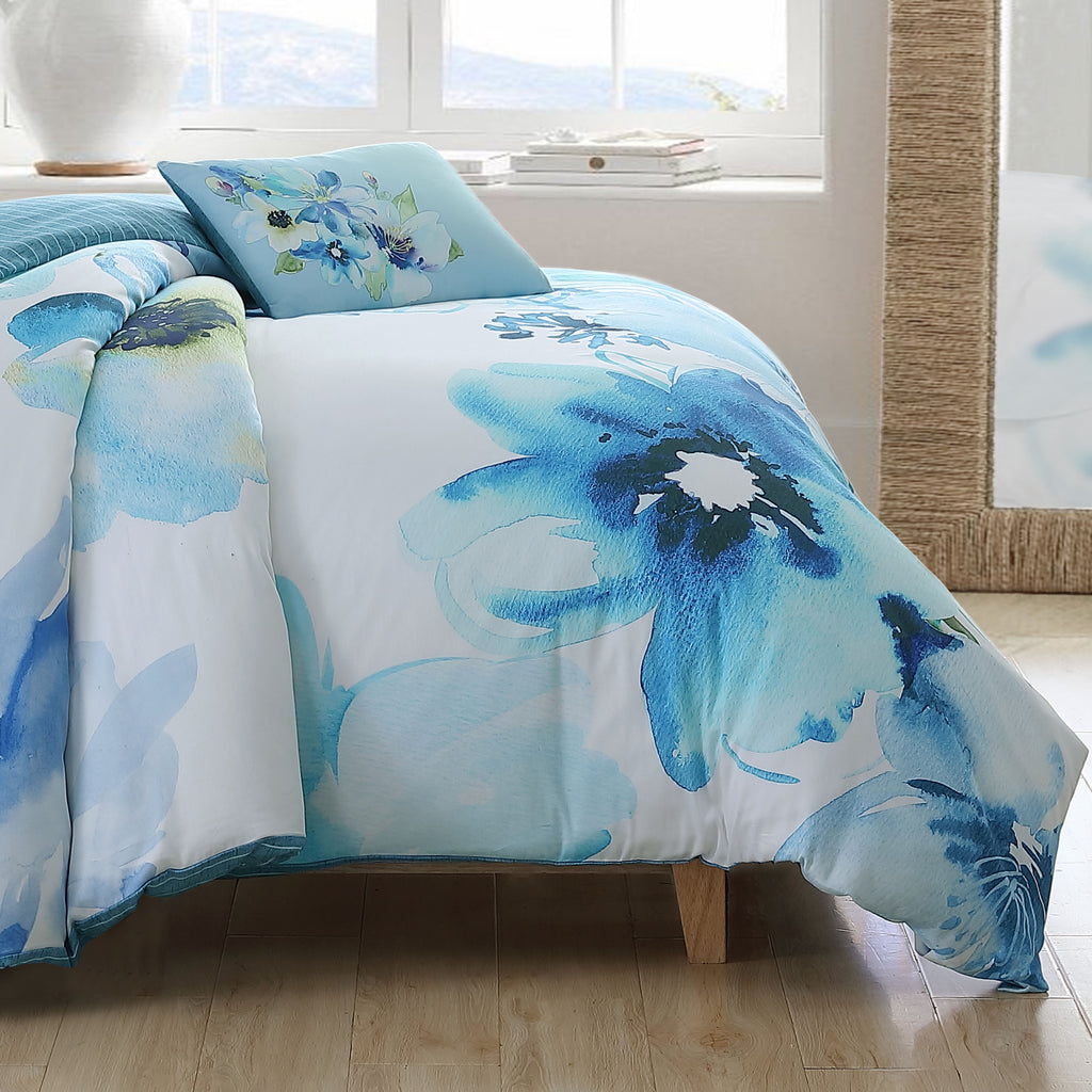 Latest Living Watercolor Blue 5 Piece Reversible Comforter Set