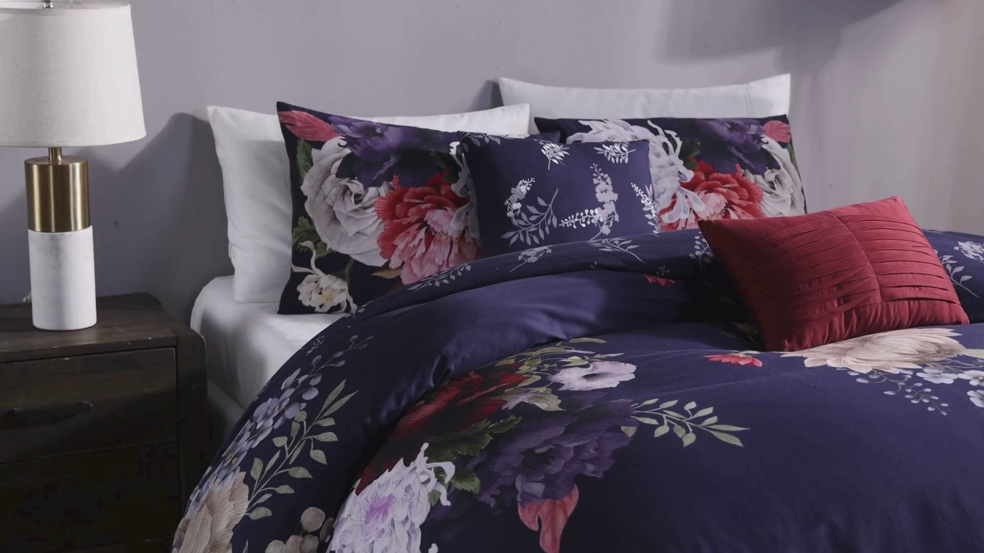 Latest Living Deep Purple Garden 5 Piece Reversible Comforter Set