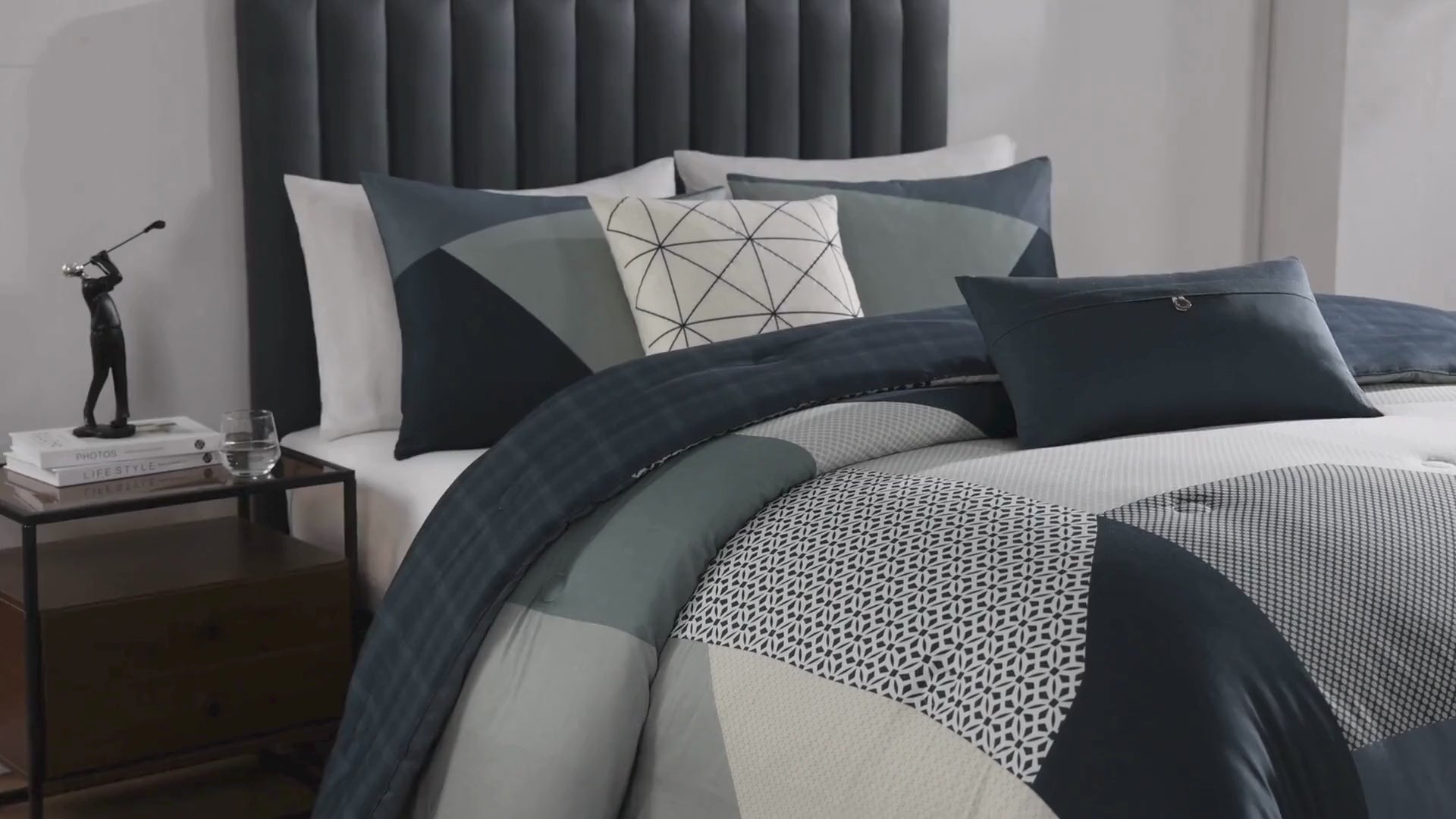 Latest Living Geo Fusion 5 Piece Reversible Comforter Set