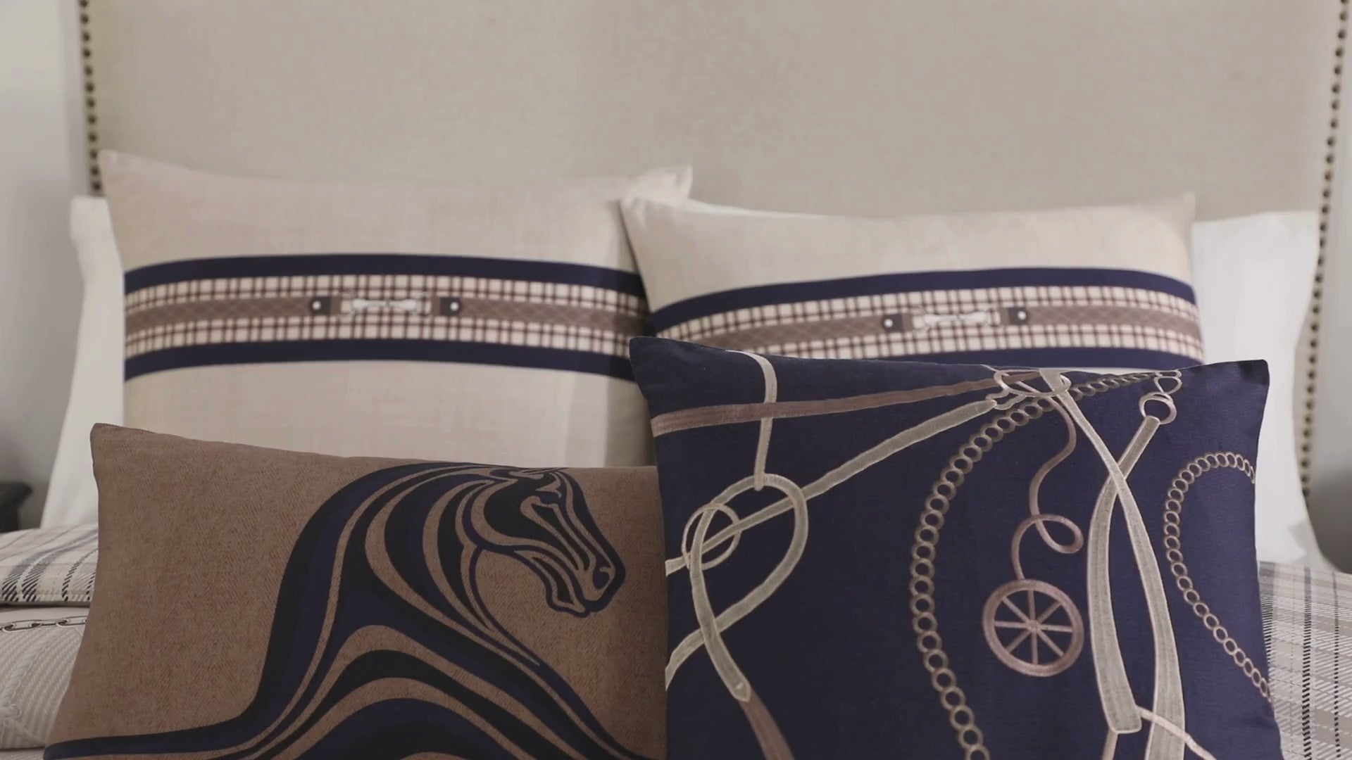 Latest Living Equestrian 5 Piece Reversible Comforter Set